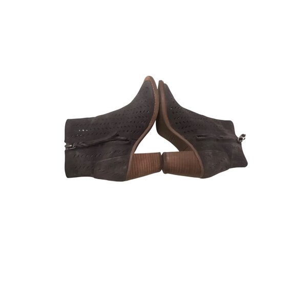 TOMS Charcoal Gray Perforated Suede Peep Toe Ankle Boots Size 5.5 - Picture 6 of 7